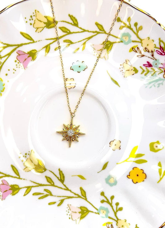 “Cereus” 18k Gold Plated Starburst Necklace